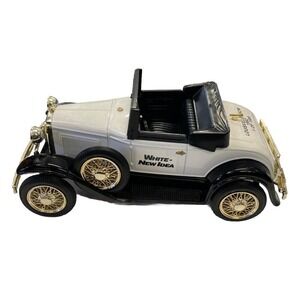 Liberty Classics White New‎ Idea Louisville Ford Model A Roadster 1:25 Die Cast